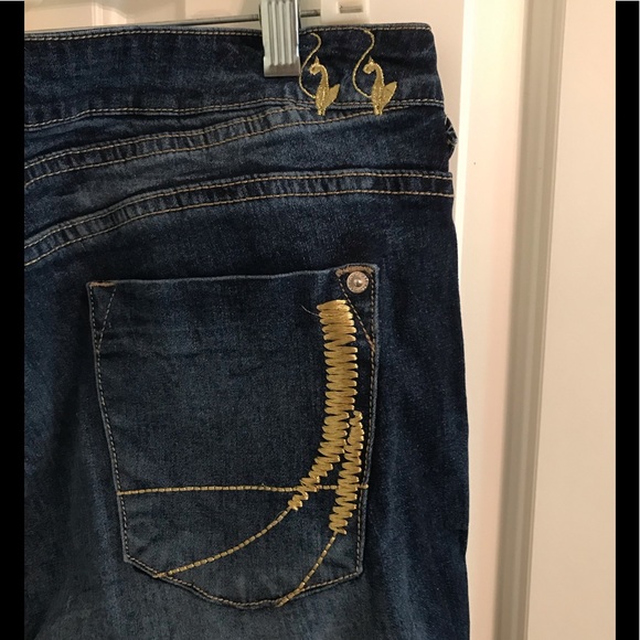baby phat capri jeans